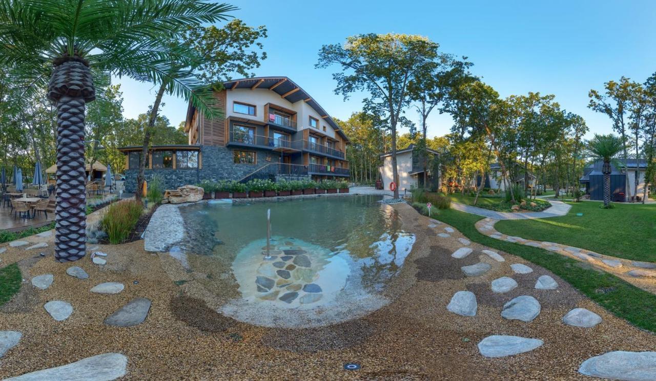Utopia Forest Burgas City Exteriér fotografie